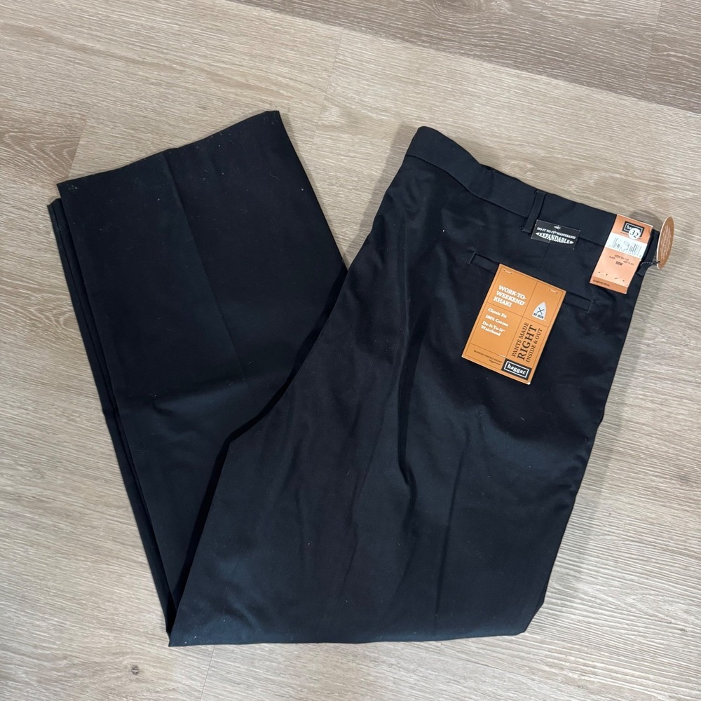 NWT Haggar Work-To-Weekend Khaki Pants Mens 50x32 Black No Iron Pleated Cotton